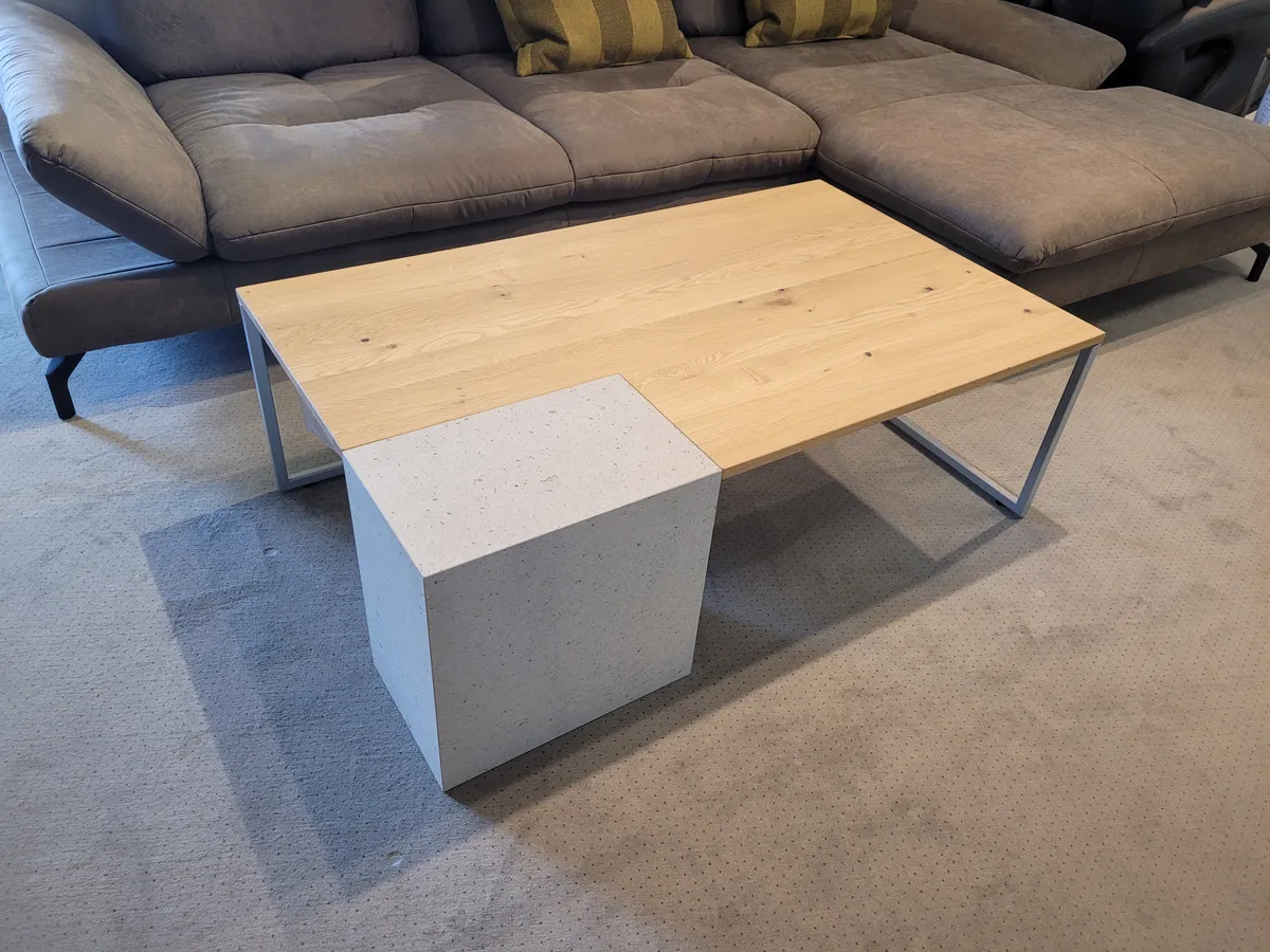 Couchtisch Montero